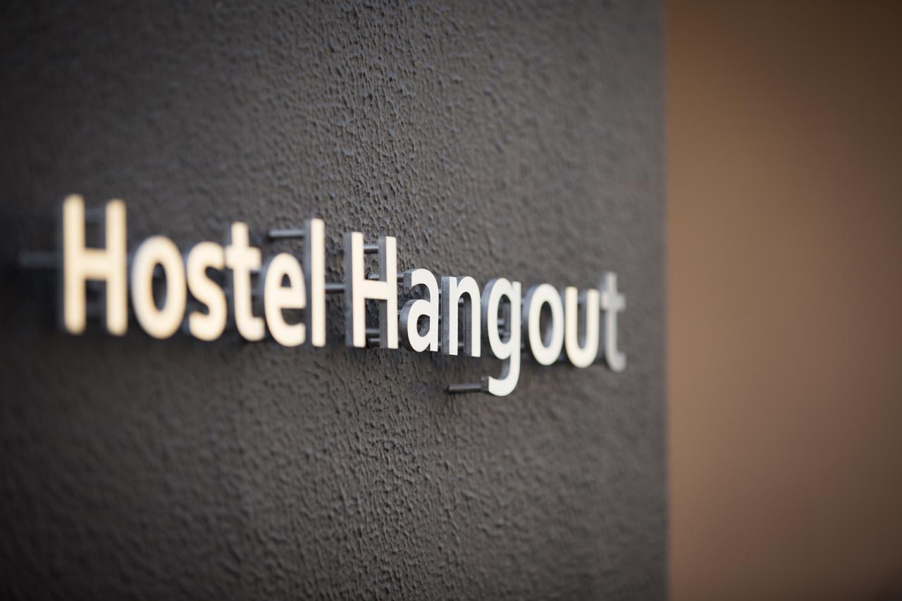 Dot Hostel Hangout โอซาก้า ภายนอก รูปภาพ